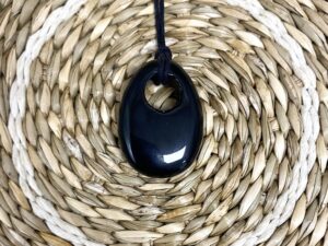Pendentif onyx troué