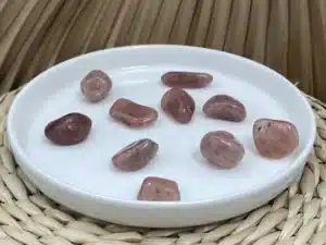 Quartz framboise pierre roulée