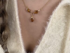 COLLIER DORÉ AMBRE COGNAC