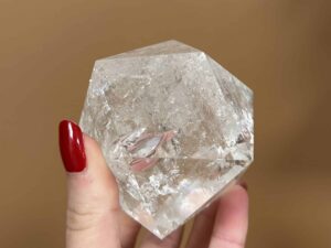 ICOSAÈDRE CRISTAL DE ROCHE