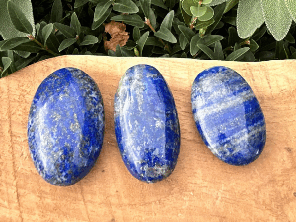 GALETS EN LAPIS-LAZULI