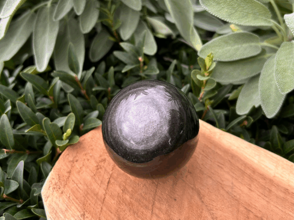 SPHÈRES EN OBSIDIENNE ARGENTÉE – Image 3