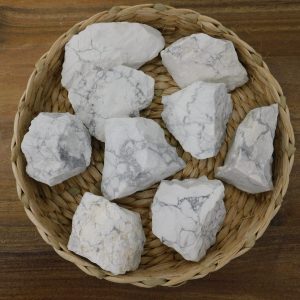 Howlite Brute
