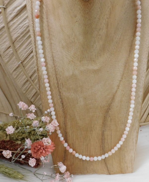 Collier opale rose 4mm facettées