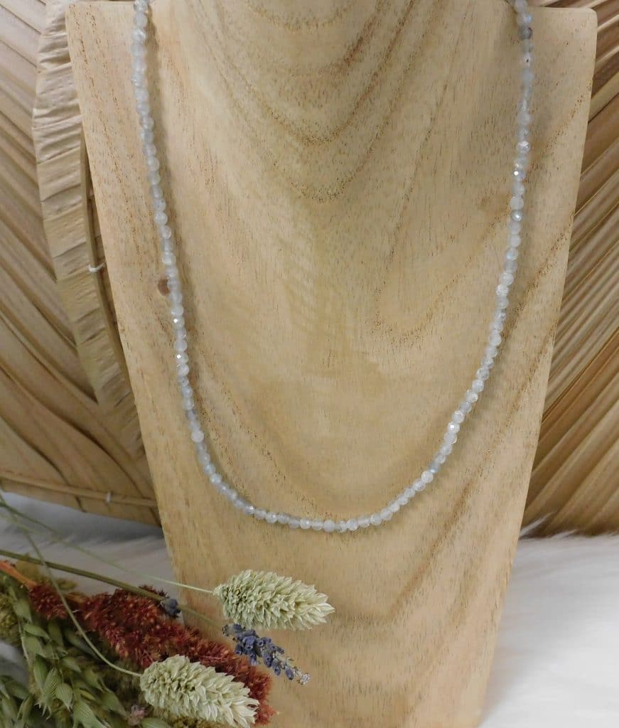 Collier labradorite 4mm facettées