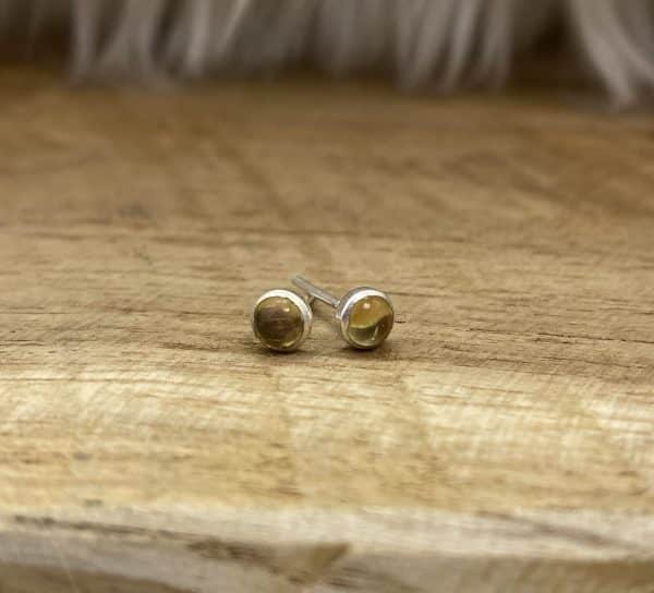 Puce d'oreilles citrine argent