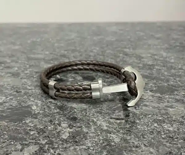 Bracelet en cuir ancre marine marron