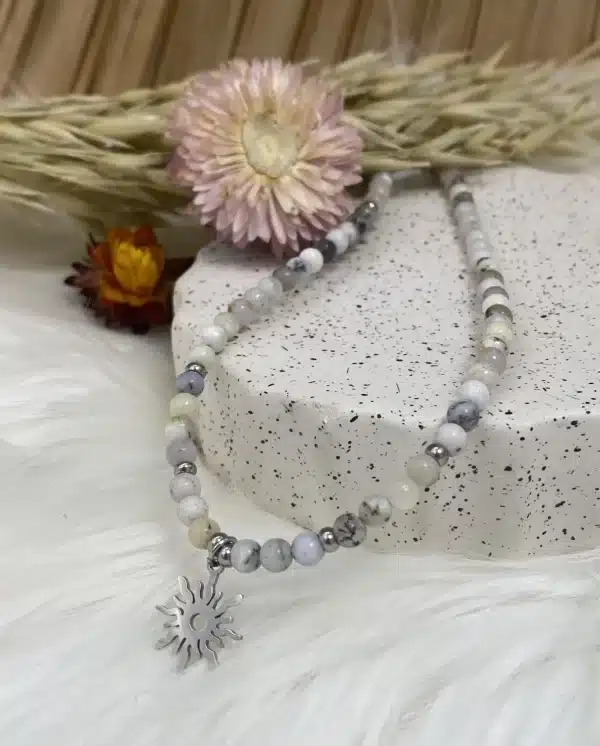 Collier opale dendritique étoile création argenter