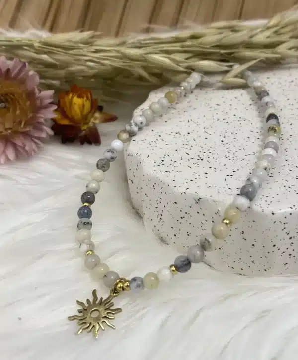 Collier opale dendritique étoile création dorée