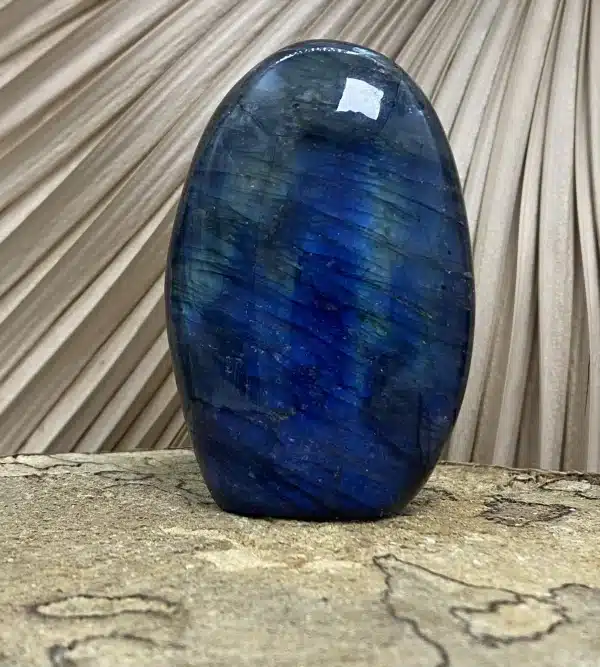 Labradorite forme 200 gr