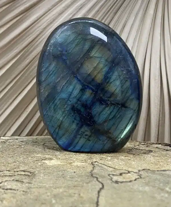 Labradorite forme 300 gr