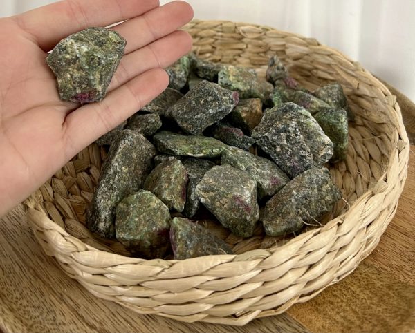 RUBIS ZOISITE BRUT – Image 2