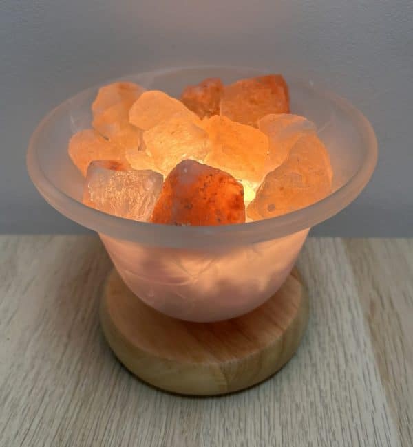 LAMPE COUPELLE AVEC PIERRES DE SEL – Image 3