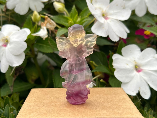 FIGURINE ANGE EN FLUORITE – Image 3