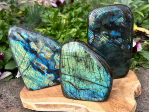 FORMES LABRADORITE